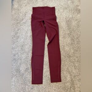Lululemon Luxtreme with Pockets Burgundy (Mulled Wine) Leggings - 28 inch